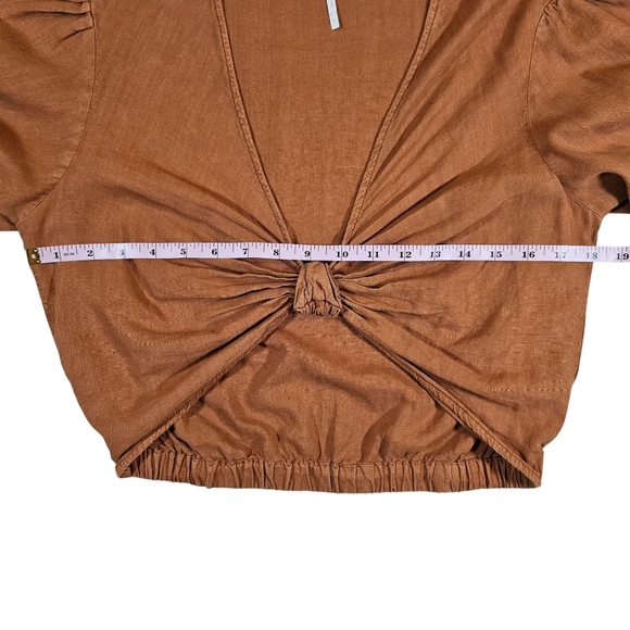 Young Fabulous&Broke Linen Blend Cropped Knot Front Miranda Top, Orange, Small - Picture 12 of 15